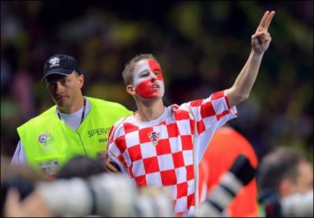 Mondial de foot: l'intrus de Br�sil-Croatie rentre en h�ros dans son pays